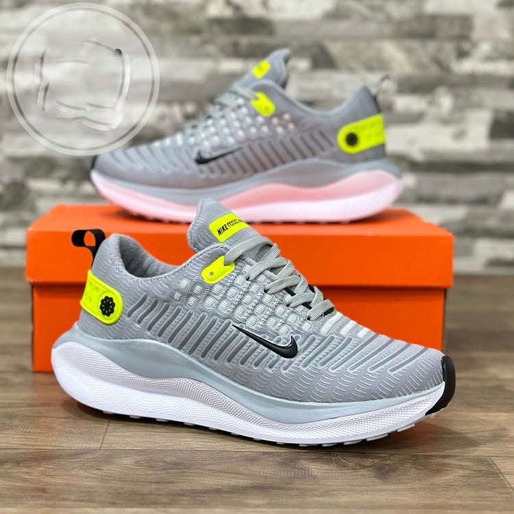 Gray helmet for bikers