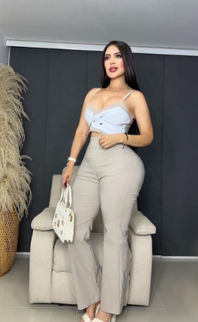 Conjunto de 2 prendas Pantalón y Blusa