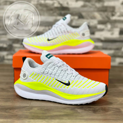 Tenis Nike Rayas Con Envió para todo Colombia demora aproximada de 4 a 5 días