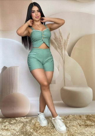 Conjunto blusa y short